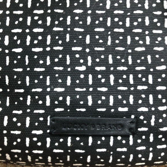 Lucky Brand Crossbody new with tags - Picture 4 of 4